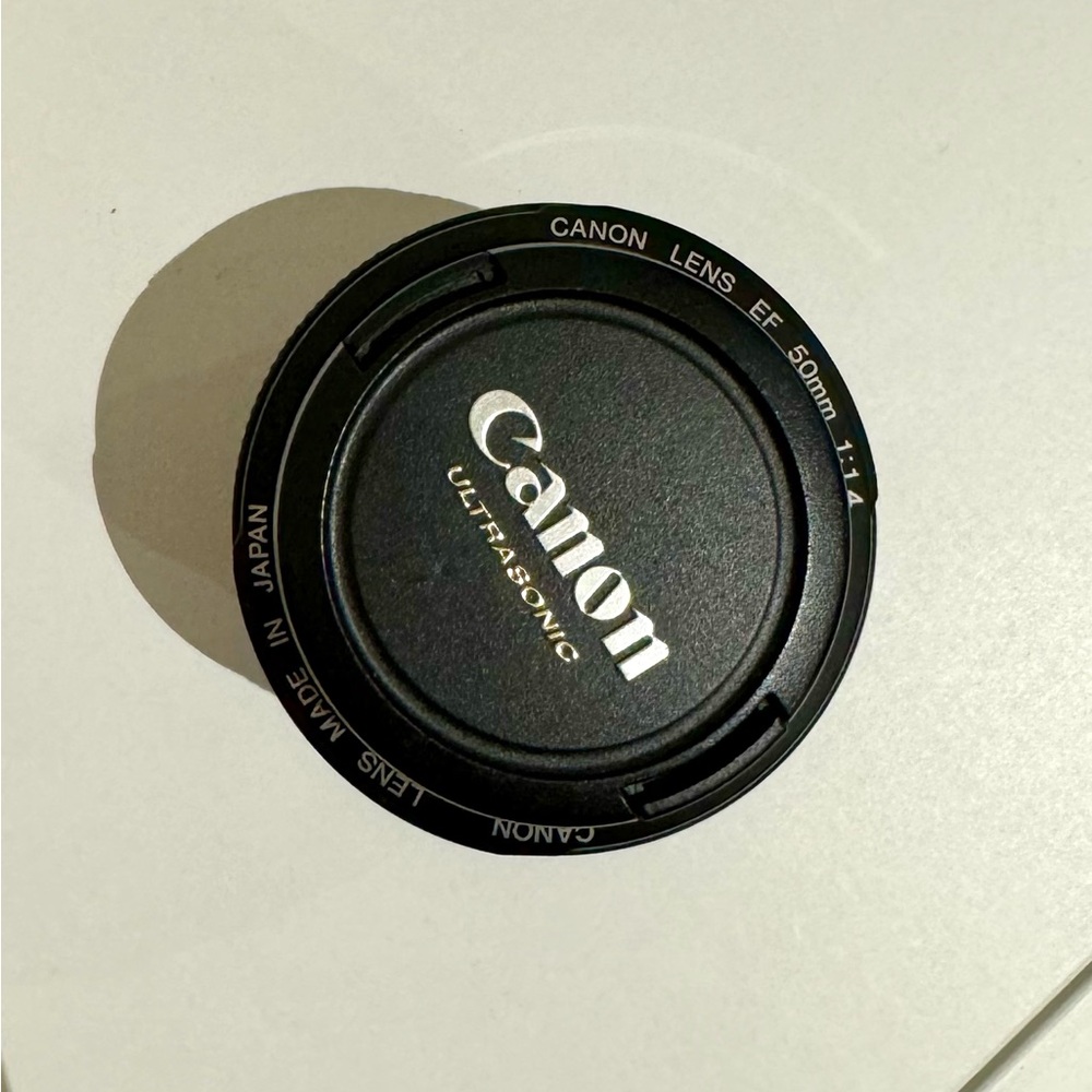 Canon Glass Lens EF 50mm f/1.4